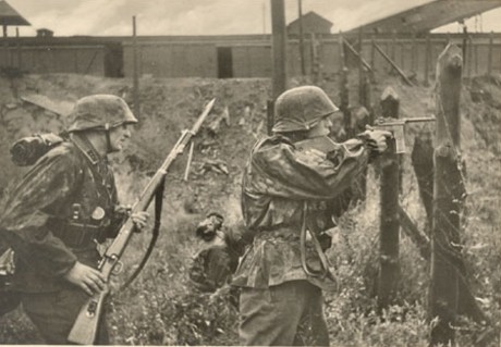 Hace unos días encontré por casualidad en una web extranjera un arma a la venta que hacía muchos años 112
