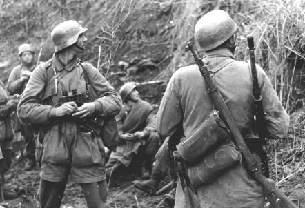 Creo que este tema, puede ser mas para armas históricas o historia militar, pero el hecho es que no es 60