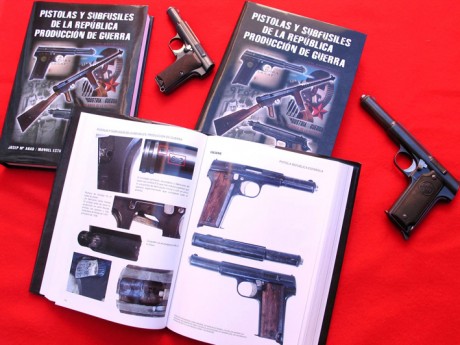Se ha publicado un libro sobre pistolas y subfusiles fabricados por la República durante la Guerra Civil.
Se 80