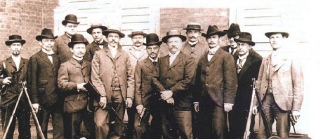 Hace unos días encontré por casualidad en una web extranjera un arma a la venta que hacía muchos años 61