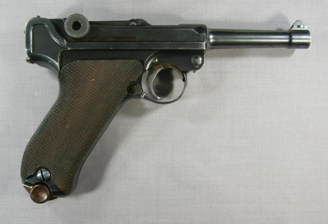 Hace unos días encontré por casualidad en una web extranjera un arma a la venta que hacía muchos años 150