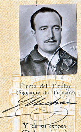 Coronel Villalba , el segundo presidente de la generalitat y Capitan Medrano, en la portada de La Vanguardia. 00