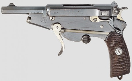 Hace unos días encontré por casualidad en una web extranjera un arma a la venta que hacía muchos años 31