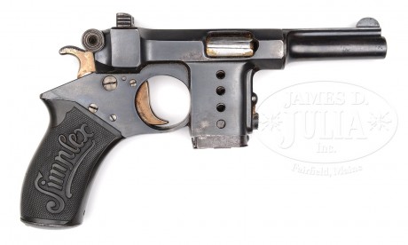 Hace unos días encontré por casualidad en una web extranjera un arma a la venta que hacía muchos años 30