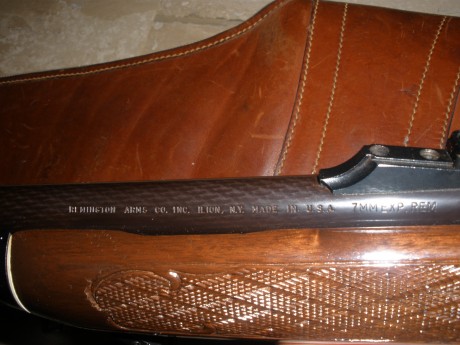 Hola, vendo este precioso rifle semiautomático Remington Woodmaster 742, calibre 280 guiado para caza 00