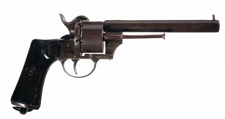 Hace unos días encontré por casualidad en una web extranjera un arma a la venta que hacía muchos años 21