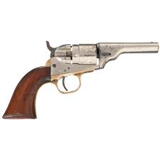 Hace unos días encontré por casualidad en una web extranjera un arma a la venta que hacía muchos años 100