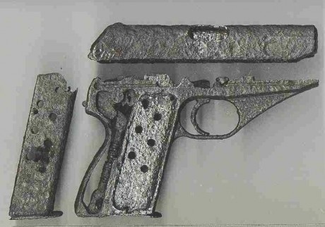 Hace unos días encontré por casualidad en una web extranjera un arma a la venta que hacía muchos años 160