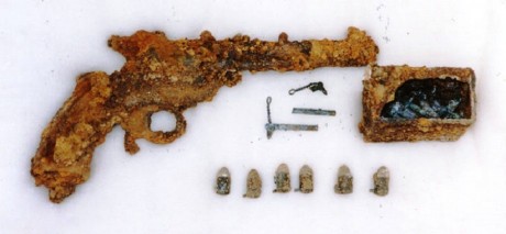 Hace unos días encontré por casualidad en una web extranjera un arma a la venta que hacía muchos años 70