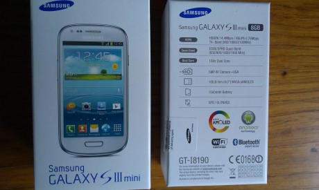  VEndo Galaxy S3 mini, libre, muy nuevo.
Aun tiene garantia, es de mayo del 2013.
Lo vendo porque en la 10