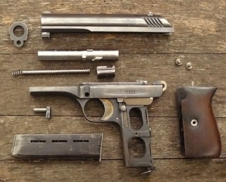 Hace unos días encontré por casualidad en una web extranjera un arma a la venta que hacía muchos años 10