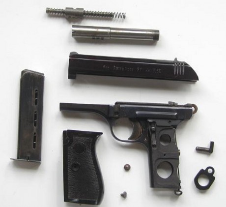 Hace unos días encontré por casualidad en una web extranjera un arma a la venta que hacía muchos años 21