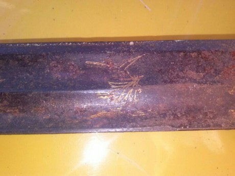 Hola, tal vez alguien que coleccione sables pueda ayudarme. Estoy pendiente de realizar un cambio en el 80
