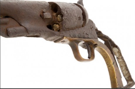 Hace unos días encontré por casualidad en una web extranjera un arma a la venta que hacía muchos años 50