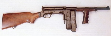 Hace unos días encontré por casualidad en una web extranjera un arma a la venta que hacía muchos años 30