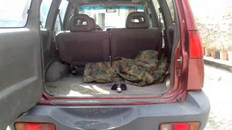 :tanque^: Vendo nissan TD-2700 SLX,,techo solar,ruedas nuevas,itv al dia,bola de remolque,214 kilometros,a 20