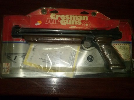 Amigos ha llegado este chisme a mis manos, en perfecto estado , estas vintage no son lo mio , SOLICITO 01