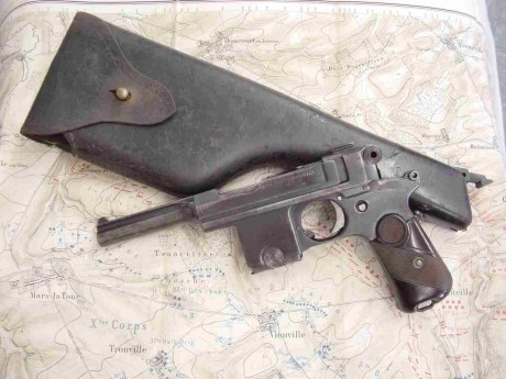 Hace unos días encontré por casualidad en una web extranjera un arma a la venta que hacía muchos años 151