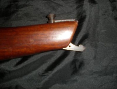 Hace unos días encontré por casualidad en una web extranjera un arma a la venta que hacía muchos años 161