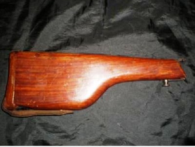Hace unos días encontré por casualidad en una web extranjera un arma a la venta que hacía muchos años 160