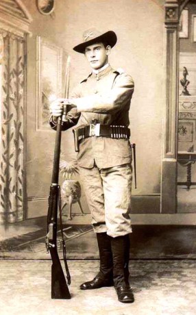 Hace unos días encontré por casualidad en una web extranjera un arma a la venta que hacía muchos años 110