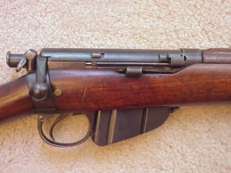 Hace unos días encontré por casualidad en una web extranjera un arma a la venta que hacía muchos años 82