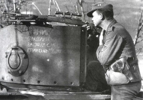 Hace unos días encontré por casualidad en una web extranjera un arma a la venta que hacía muchos años 60