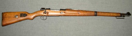 Hace unos días encontré por casualidad en una web extranjera un arma a la venta que hacía muchos años 81