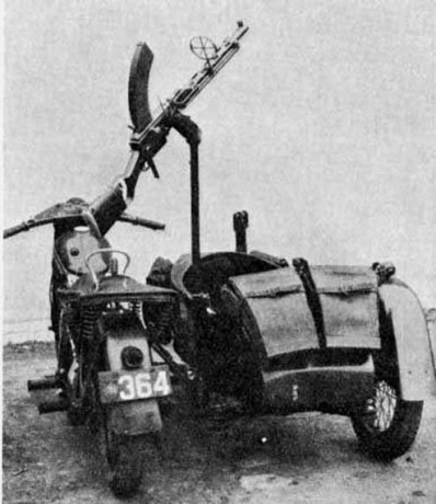 Hace unos días encontré por casualidad en una web extranjera un arma a la venta que hacía muchos años 100