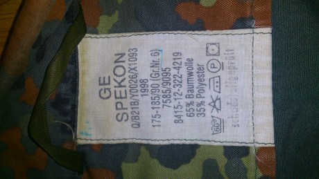 Lote de uniformes alemanes en camuflaje flecktarn compuesto por:
3 pantalones            8€-unidad
2 camisas 10