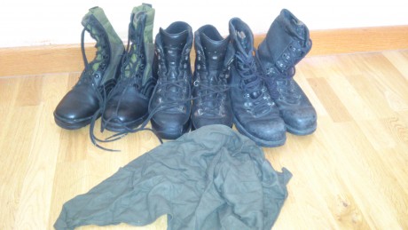 Lote de uniformes alemanes en camuflaje flecktarn compuesto por:
3 pantalones            8€-unidad
2 camisas 20