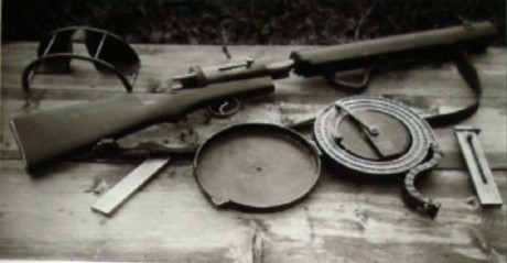 Hace unos días encontré por casualidad en una web extranjera un arma a la venta que hacía muchos años 32