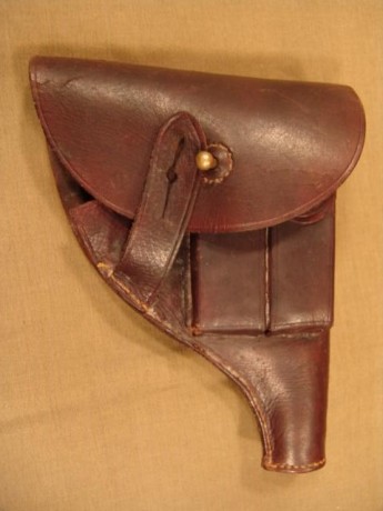 Hace unos días encontré por casualidad en una web extranjera un arma a la venta que hacía muchos años 71