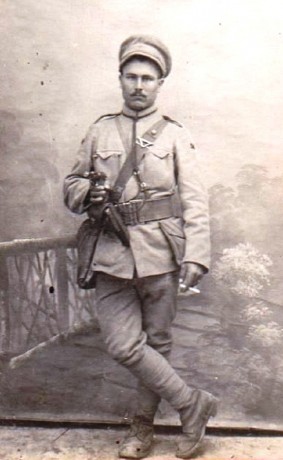 Hace unos días encontré por casualidad en una web extranjera un arma a la venta que hacía muchos años 141