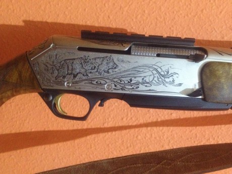 Vendo mi F.N Browning Long Track Luxe Calibre .300wm
Madera y acabados mas altos de gama de Browning.
Cargador 02