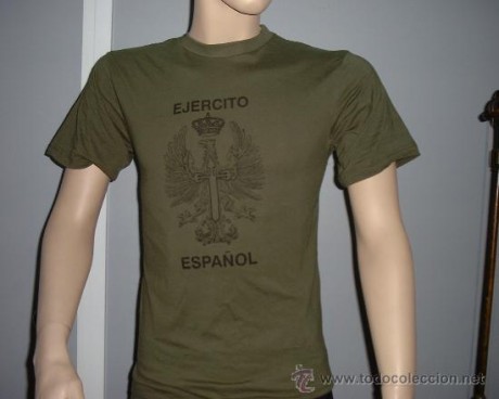 Hola amigos, estaba pensando en hacerme con alguna camiseta del Ejército, La Legión o las Coes, la intención 10