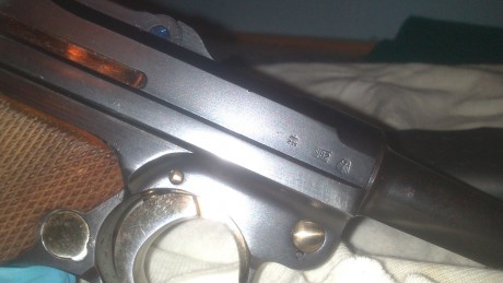 Hola a todos, os presento por fin mi primera P 08! 
Se trata de una Mauser S/42 " codigo G", 132