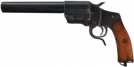 Hace unos días encontré por casualidad en una web extranjera un arma a la venta que hacía muchos años 00