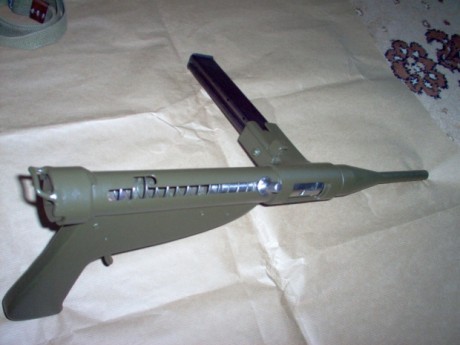 Hace unos días encontré por casualidad en una web extranjera un arma a la venta que hacía muchos años 162