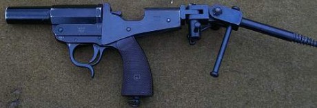 Hace unos días encontré por casualidad en una web extranjera un arma a la venta que hacía muchos años 111