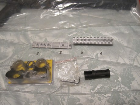  ***VENDIDOS***

***Gracias a todos por el interés*** 

Vendo o cambio complementos para la carabina Ruger 02