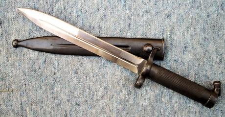 Hace unos días encontré por casualidad en una web extranjera un arma a la venta que hacía muchos años 132