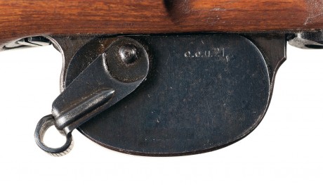 Hace unos días encontré por casualidad en una web extranjera un arma a la venta que hacía muchos años 70