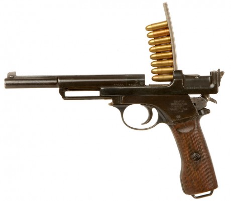 Hace unos días encontré por casualidad en una web extranjera un arma a la venta que hacía muchos años 31