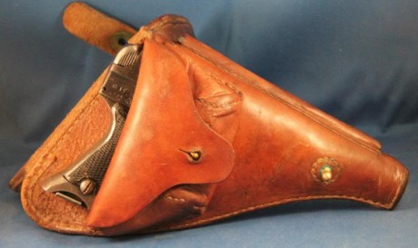 Hace unos días encontré por casualidad en una web extranjera un arma a la venta que hacía muchos años 72