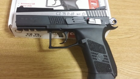 Hola.

Quiero ir renovando mi colección de armas de Co2, y para que entren unas tienen que salir otras. 02