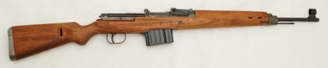 Hace unos días encontré por casualidad en una web extranjera un arma a la venta que hacía muchos años 90