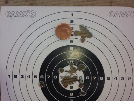 Queria tambien dejar una diana echa a 50 mtrs
ahi 6 tiros con jsb de 1,645.
Saludos 00