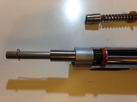 Buenas...

Tengo una SPS standard Plus II de segunda mano y busco recambios del "shock buffer" 00
