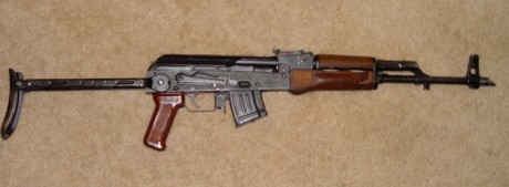  Автомат Калашникова образца 1947 года 
 Automatico Kalashnikov Modelo 1947  

Es sin duda, en la actualidad, 121